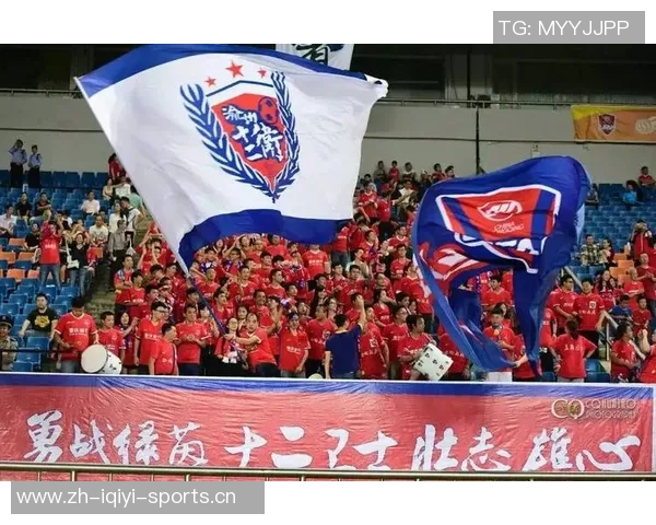 重庆排球队状态引发热议球迷对未来表现充满期待与担忧 重庆排球队状态引发热议球迷对未来表现充满期待与担忧